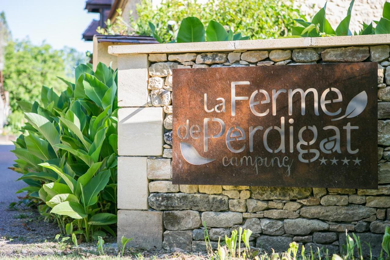 Camping La Ferme De Perdigat Limeuil Exterior foto