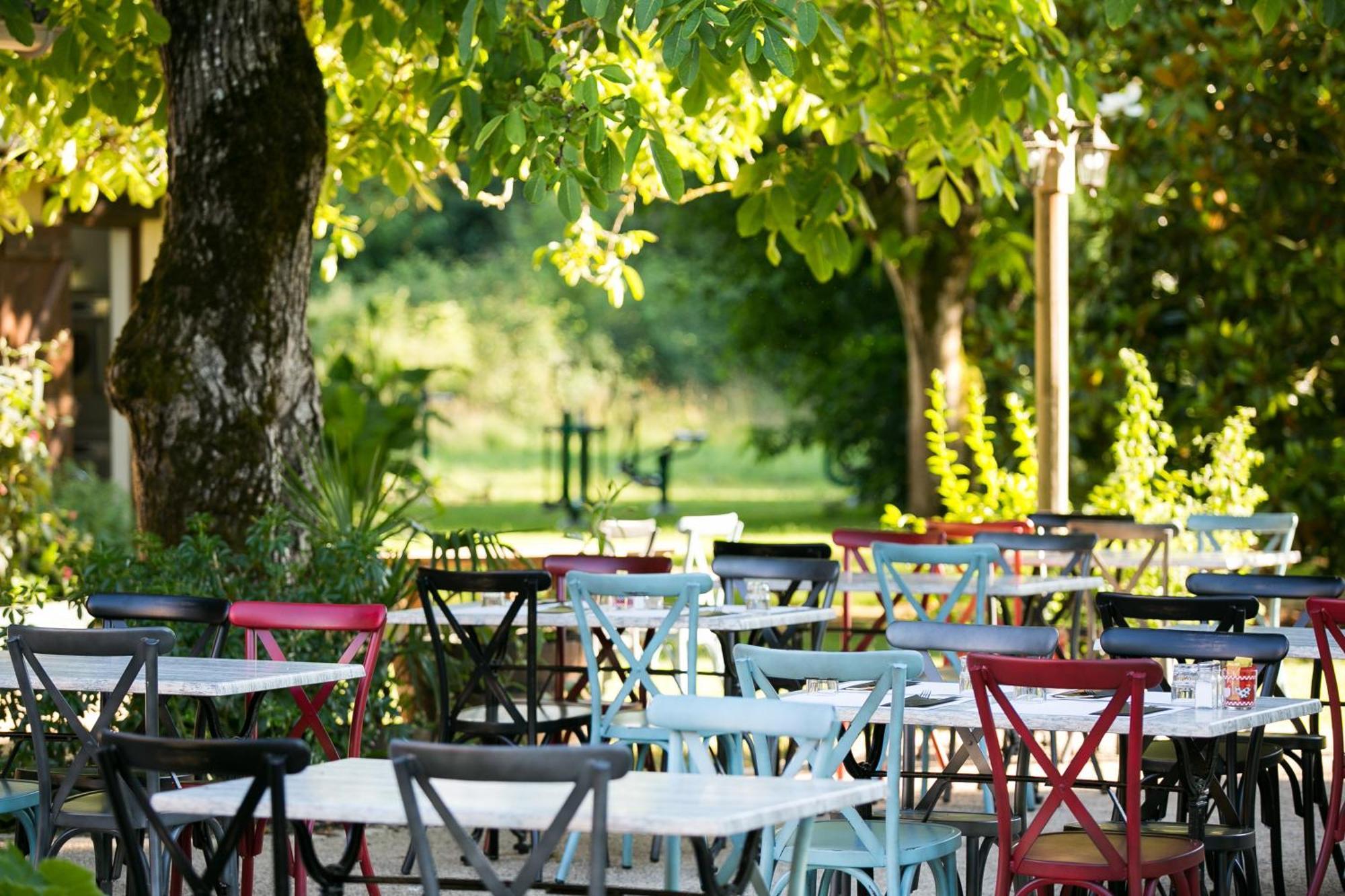 Camping La Ferme De Perdigat Limeuil Exterior foto