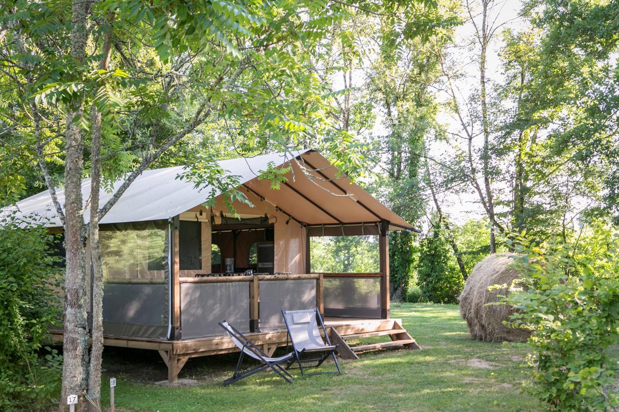 Camping La Ferme De Perdigat Limeuil Exterior foto